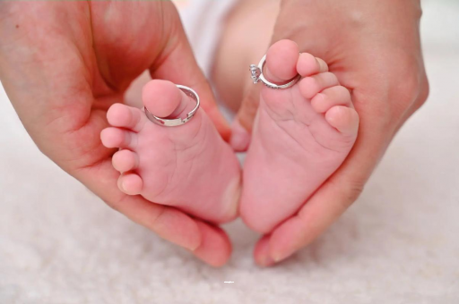 黔西防止宝宝呛奶的小妙招